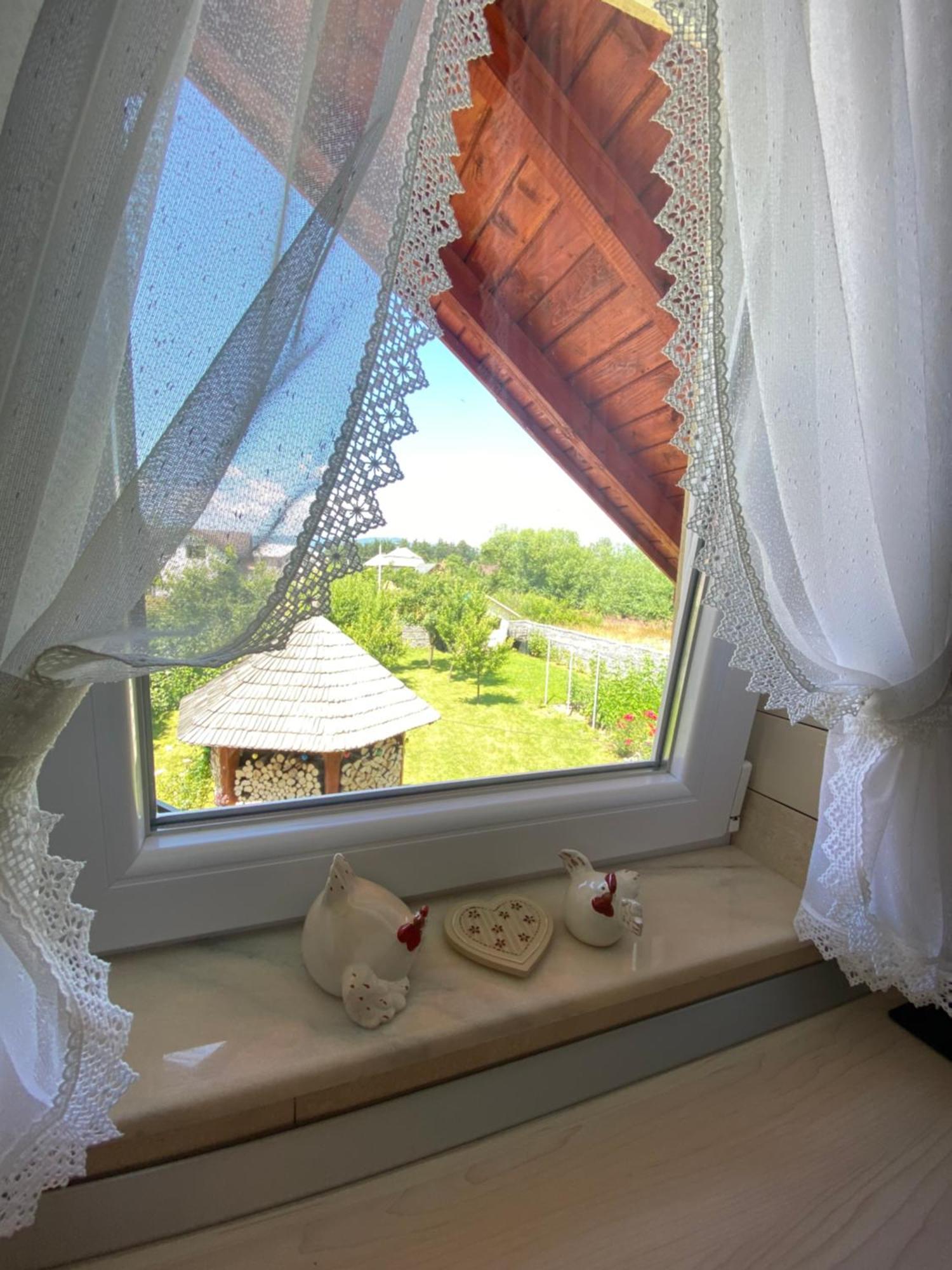 Casa Moldovan Окна-Шугатаг Екстер'єр фото
